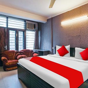 Hotel O Royal Galaxy